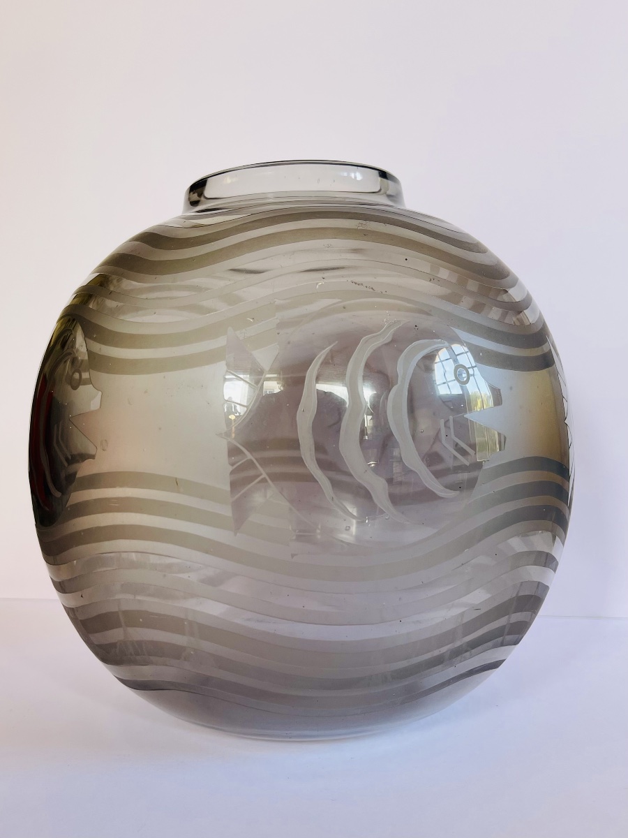 Glass Vase With Fish -photo-2